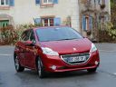 Peugeot 208 Rouge Erythrée