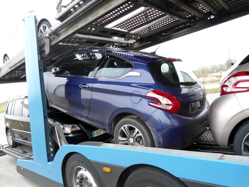 peugeot-208-live-camion-langres-03.jpg