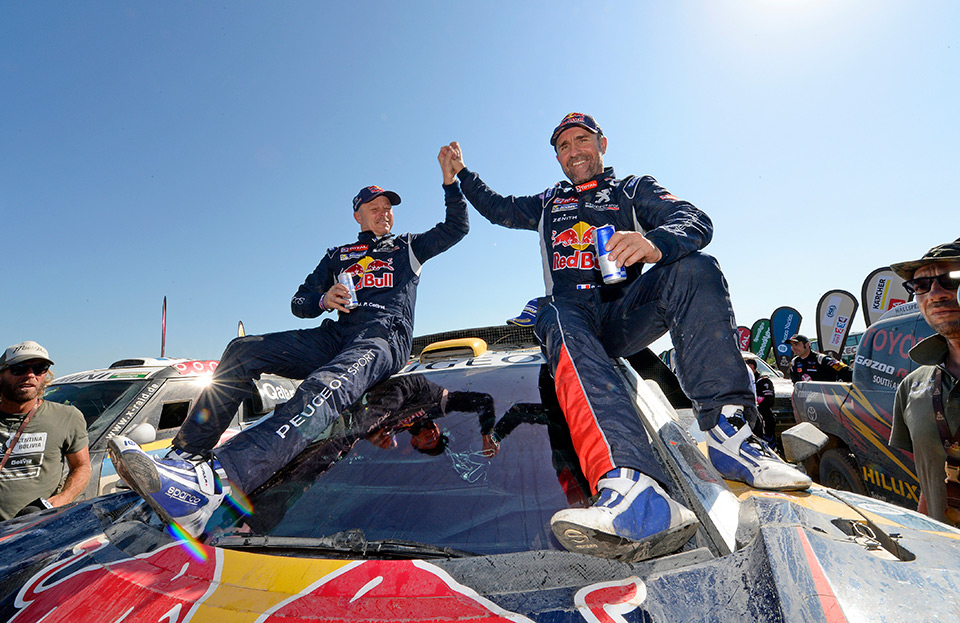 Peugeot remporte le Dakar 2016 !