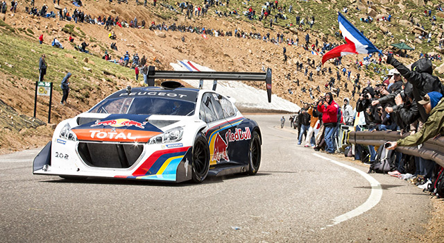 La Peugeot 208 T16 Pikes Peak à Turckheim avec Sébastien Loeb !