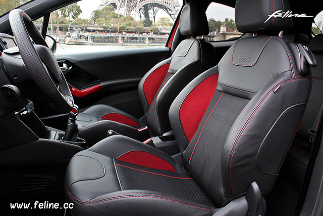 Intérieur Peugeot 208 GTi