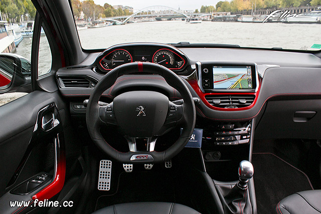 Intérieur Peugeot 208 GTi