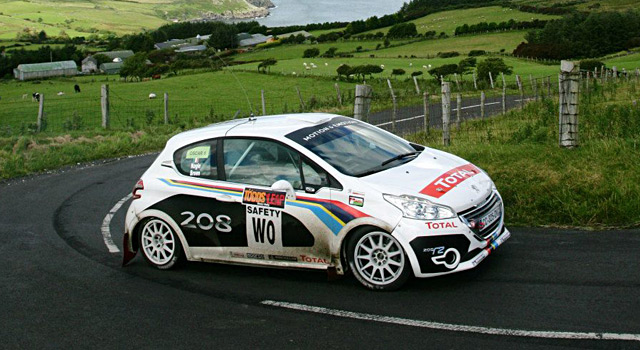 La Peugeot 208 R2 à l'Ulster Rally 2012