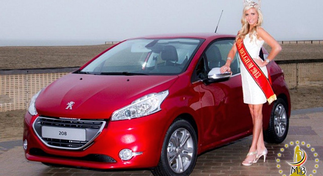 Miss Belgique 2013 et la Peugeot 208 au Salon de Bruxelles !
