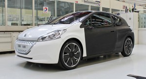 Peugeot 208 HYbrid FE