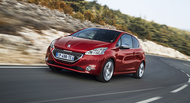 Modifications sur la gamme Peugeot 208 et 2008 (Tarif 13E au 4 novembre 2013)