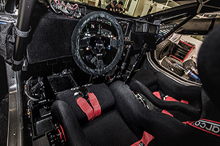 Intérieur Peugeot 2008 DKR