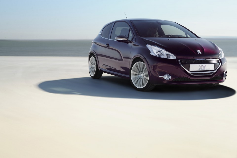 Peugeot 208 XY Concept 1 001