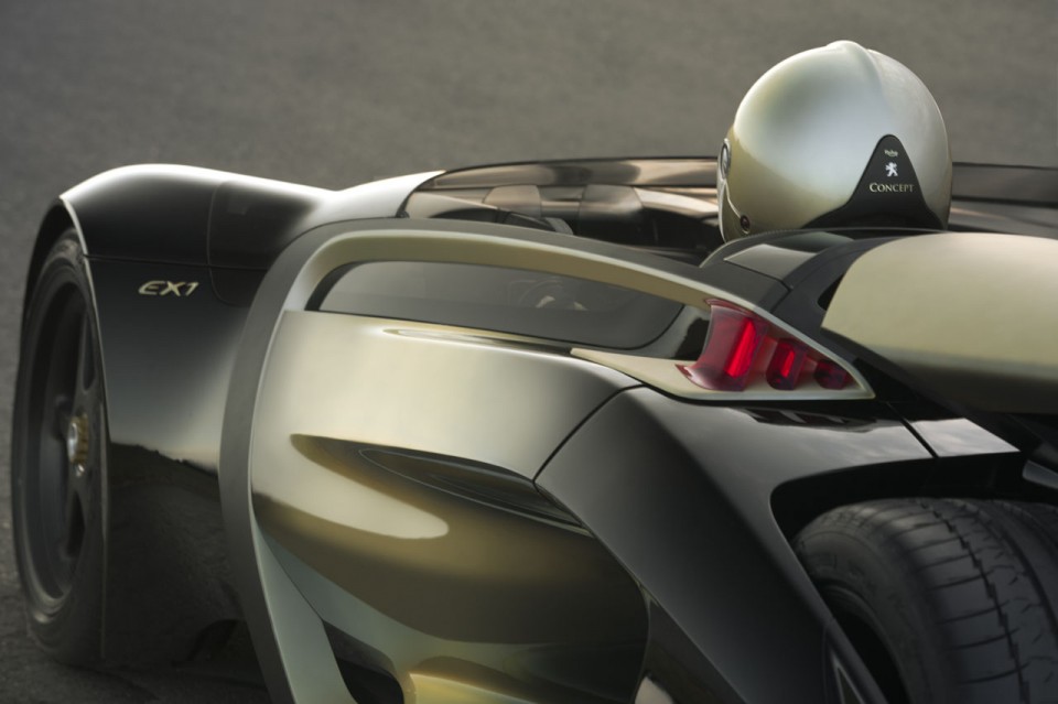 Peugeot EX1 Concept 1 014