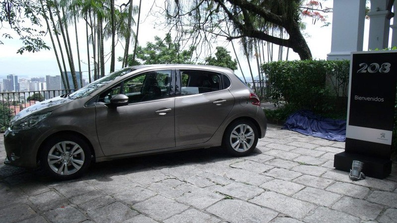 Présentation Peugeot 208 au Brésil 04