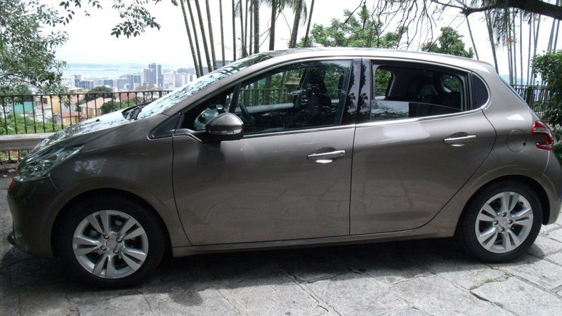 Présentation Peugeot 208 au Brésil 05