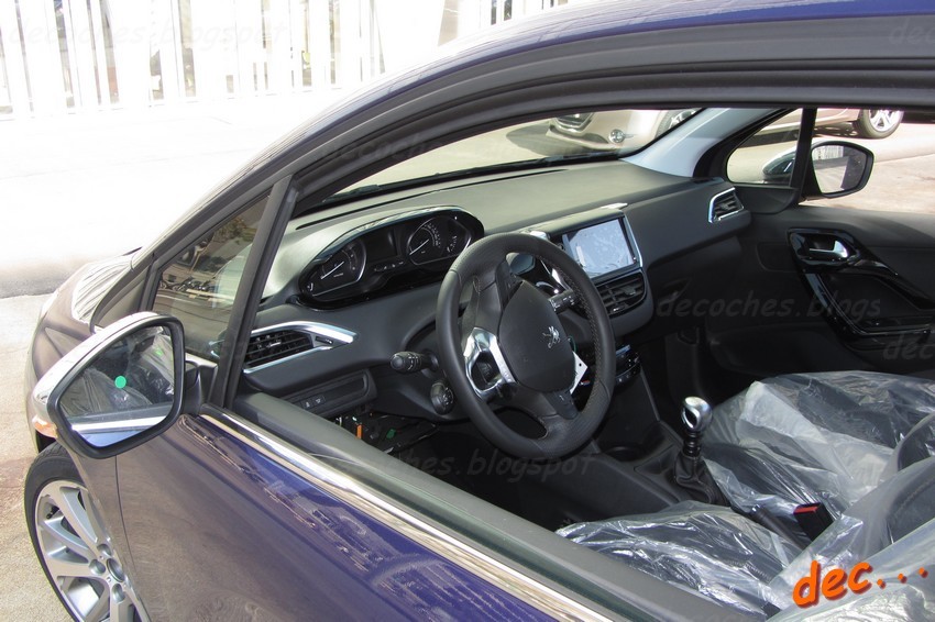 Présentation Peugeot 208 Espagne Barcelone 2012 007