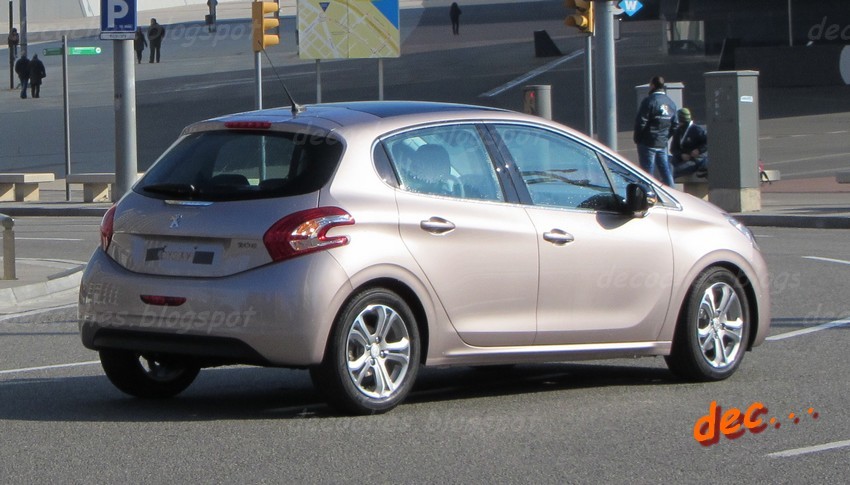 Présentation Peugeot 208 Espagne Barcelone 2012 009