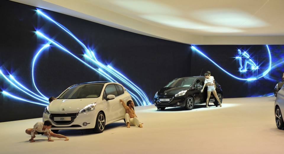 Stand Peugeot 208 - Salon de Genève 2012 04