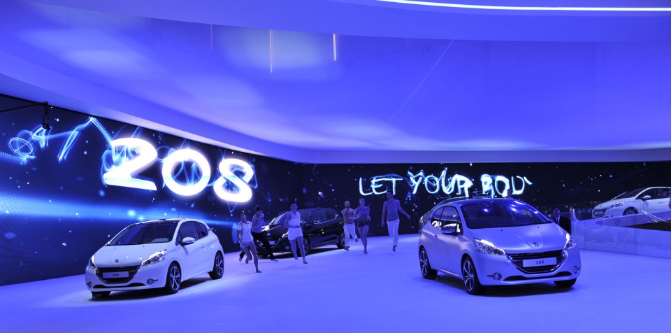 Stand Peugeot 208 - Salon de Genève 2012 - 08