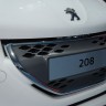 Peugeot 208 Active e-HDi Blue Lion Blanc Banquise - Salon de Genève 2012 03
