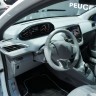 Peugeot 208 Active e-HDi Blue Lion Blanc Banquise - Salon de Genève 2012 06
