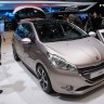 Peugeot 208 Féline Blossom Grey - Salon de Genève 2012 09