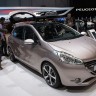 Peugeot 208 Féline Blossom Grey - Salon de Genève 2012 10