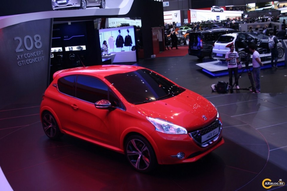 Peugeot 208 GTi Concept - Salon de Genève 2012 - 07