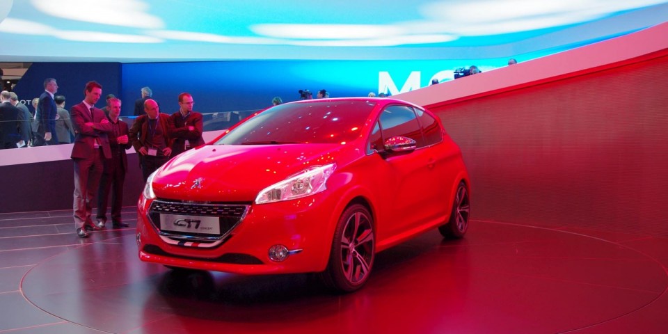 Peugeot 208 GTi Concept - Salon de Genève 2012 - 19