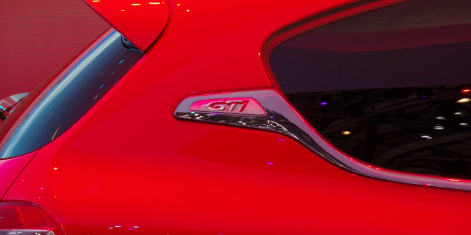Peugeot 208 GTi Concept - Salon de Genève 2012 - 22