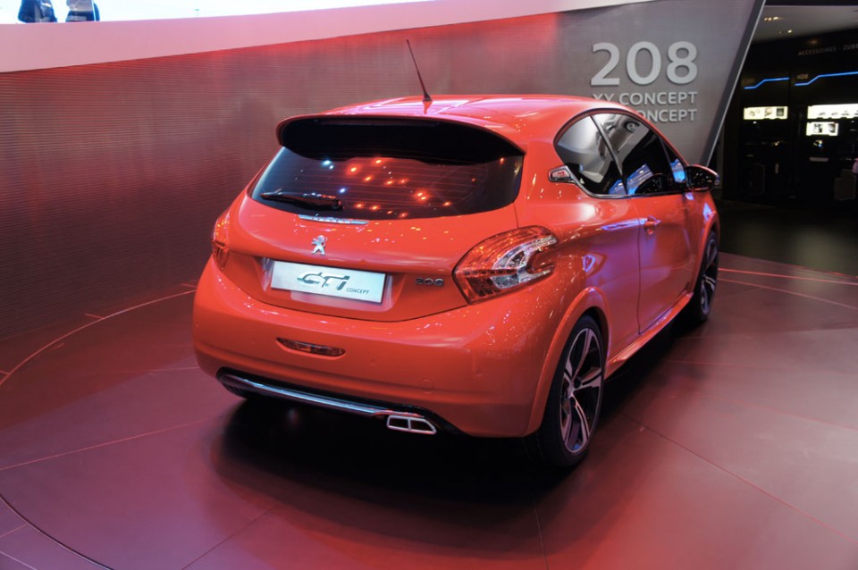 Peugeot 208 GTi Concept - Salon de Genève 2012 - 30
