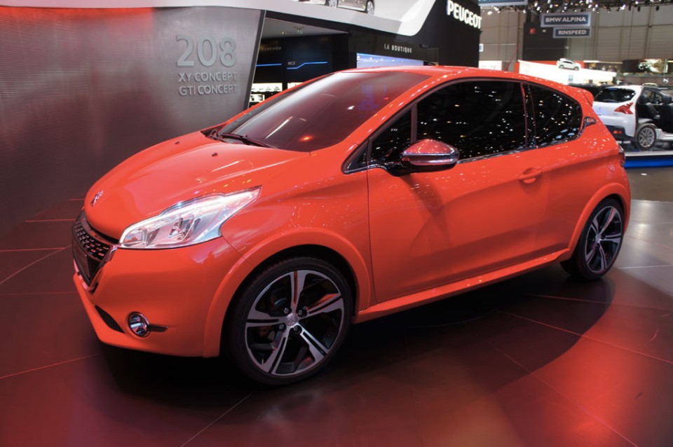Peugeot 208 GTi Concept - Salon de Genève 2012 - 38