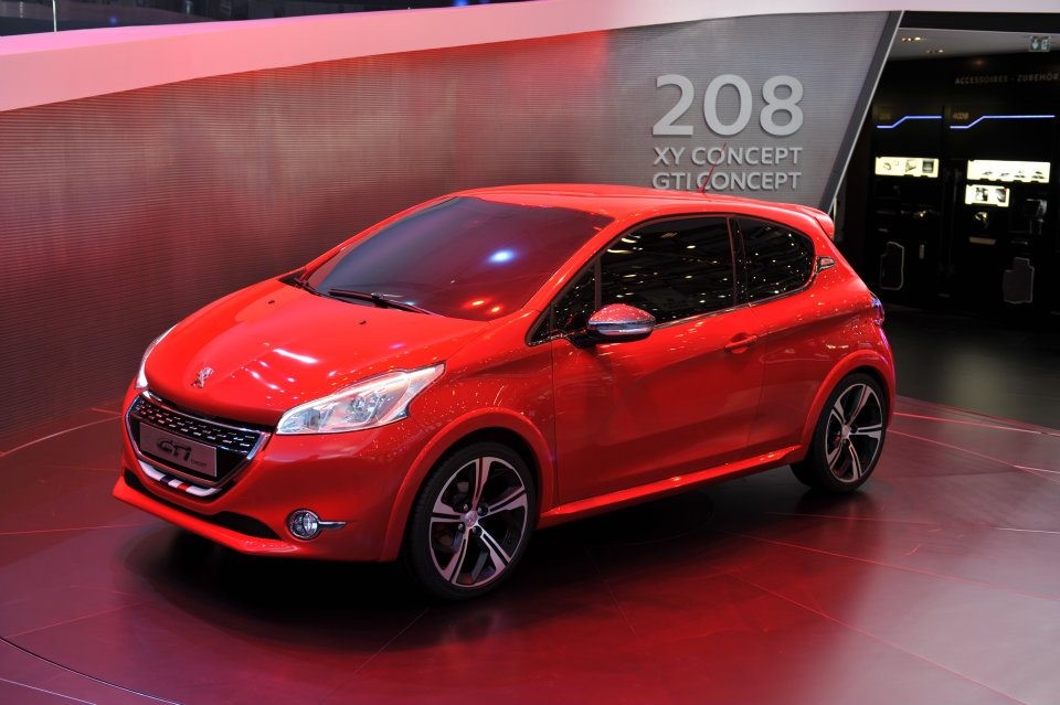 Peugeot 208 GTi Concept - Salon de Genève 2012 - 44