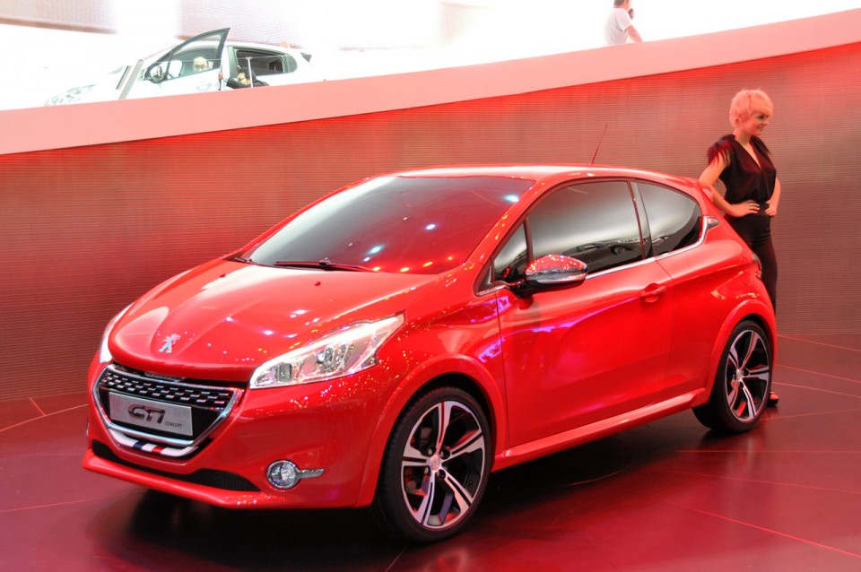 Peugeot 208 GTi Concept - Salon de Genève 2012 - 50