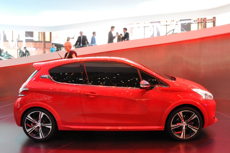 Peugeot 208 GTi Concept - Salon de Genève 2012 - 52
