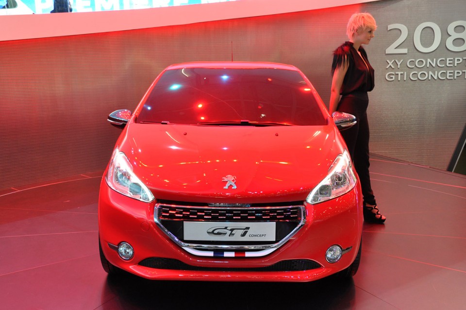Peugeot 208 GTi Concept - Salon de Genève 2012 - 53