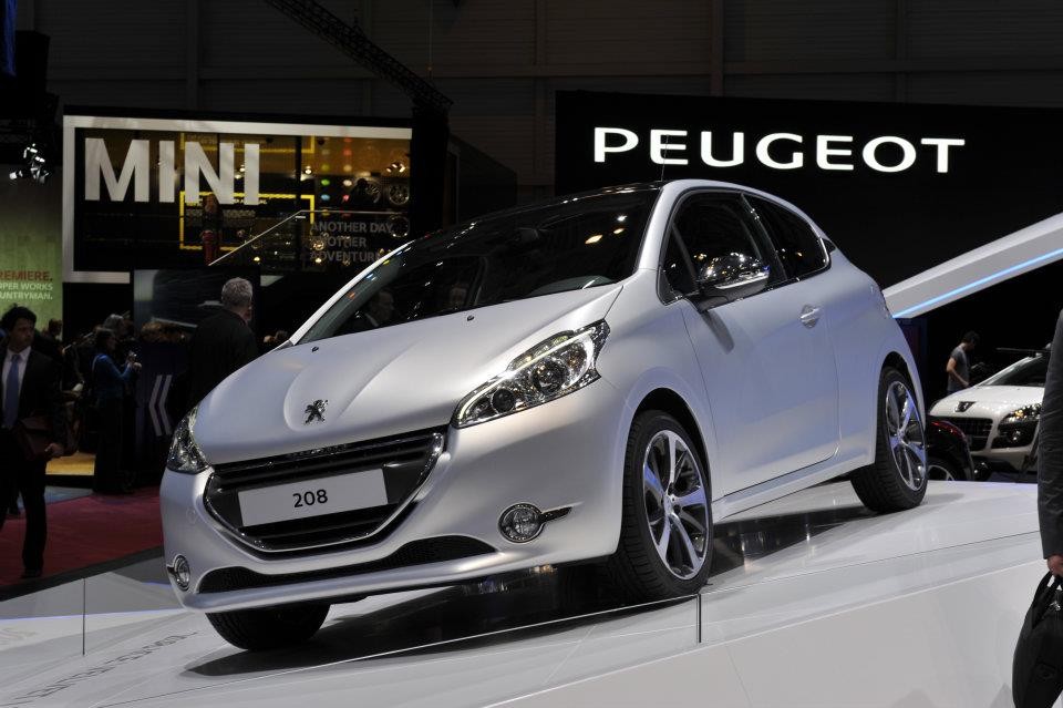 Peugeot 208 Ice Velvet - Salon de Genève 2012 - 12