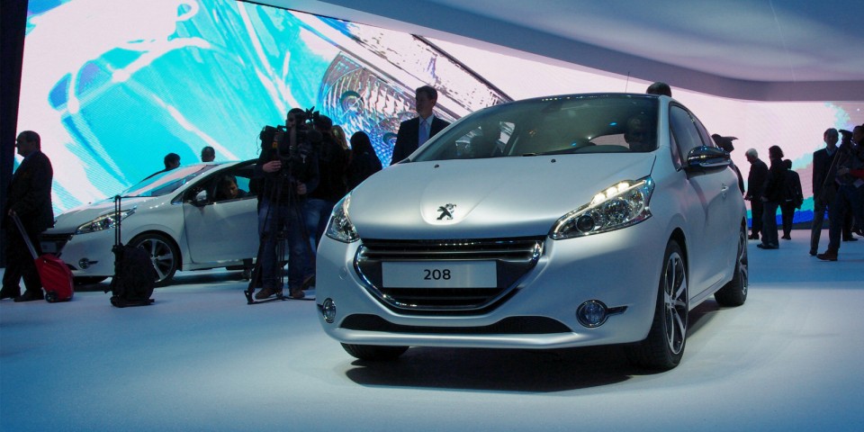 Peugeot 208 Ice Velvet - Salon de Genève 2012 - 16