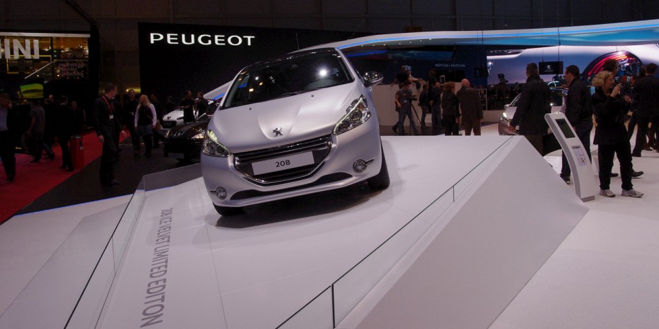 Peugeot 208 Ice Velvet - Salon de Genève 2012 - 17