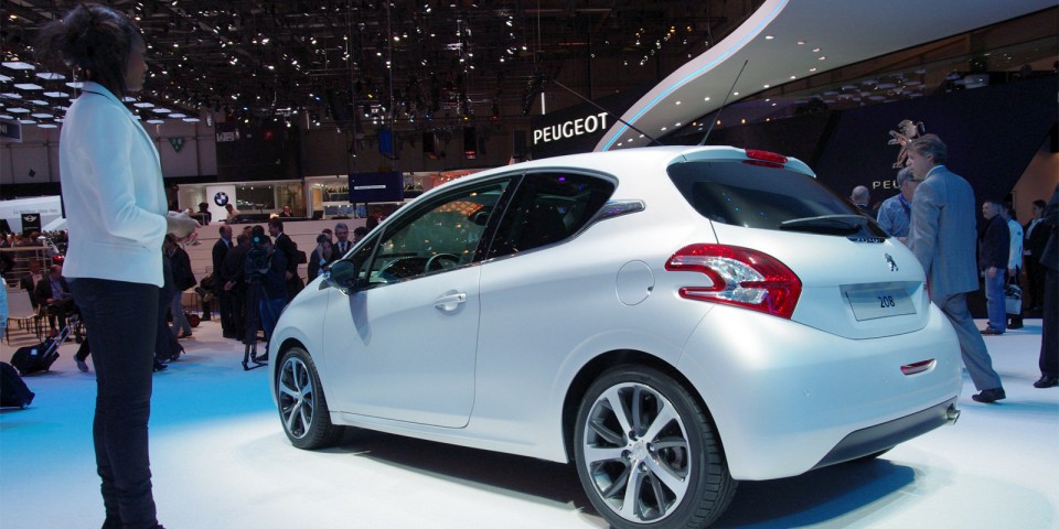 Peugeot 208 Ice Velvet - Salon de Genève 2012 - 21
