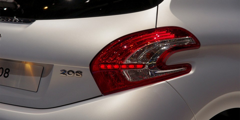 Peugeot 208 Ice Velvet - Salon de Genève 2012 - 28
