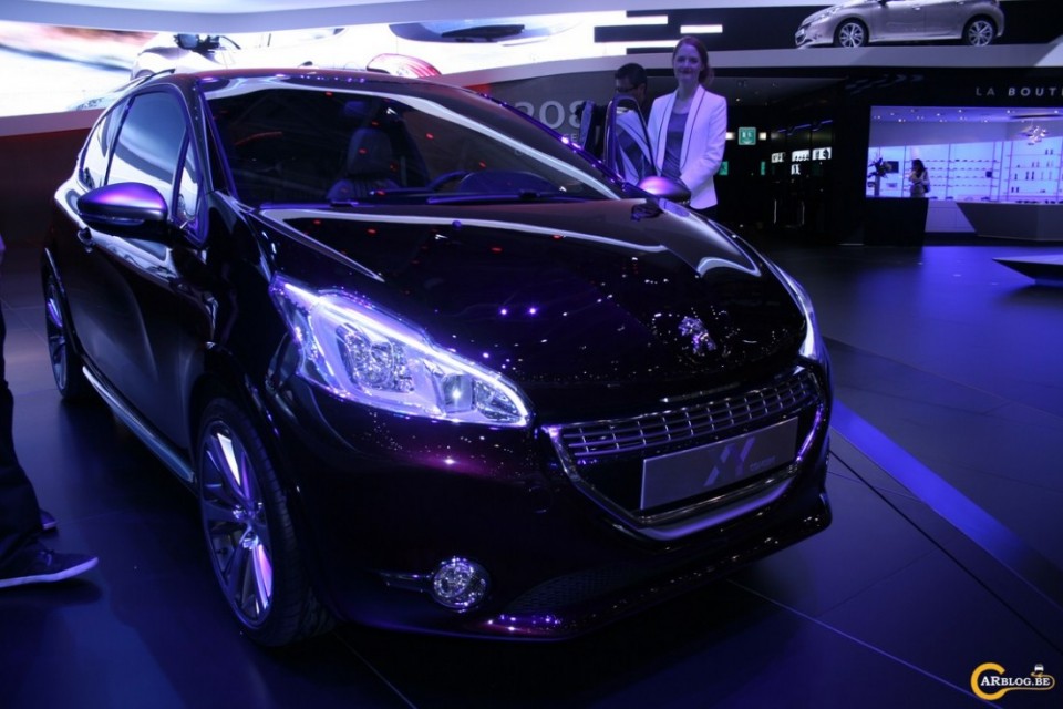 Peugeot 208 XY Concept - Salon de Genève 2012 - 03