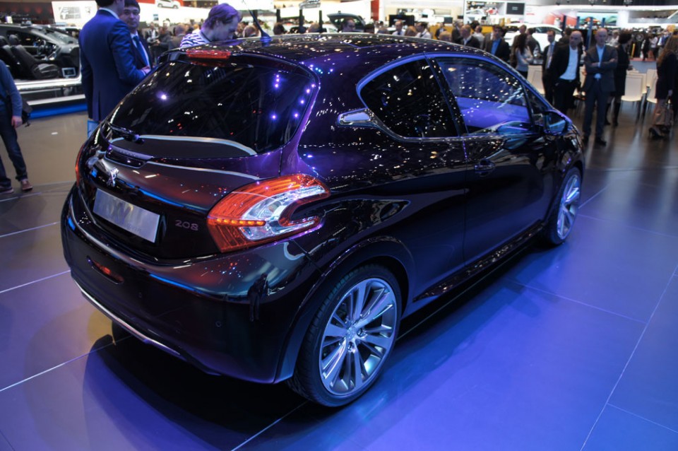 Peugeot 208 XY Concept - Salon de Genève 2012 - 11