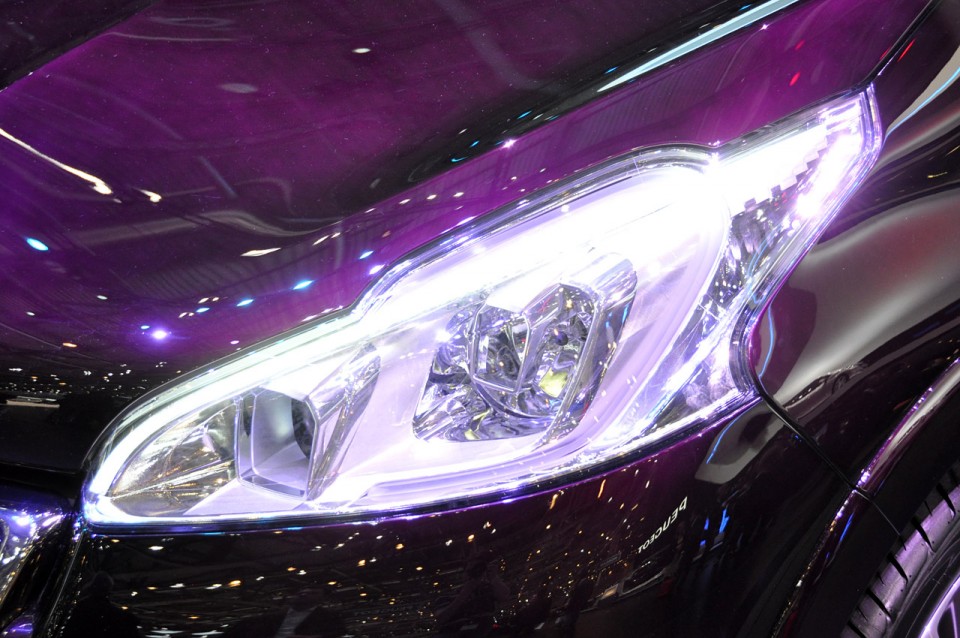 Peugeot 208 XY Concept - Salon de Genève 2012 - 33