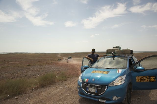 Peugeot 208 Mongol Rally 2012 - 012
