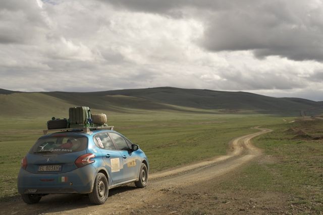 Peugeot 208 Mongol Rally 2012 - 014