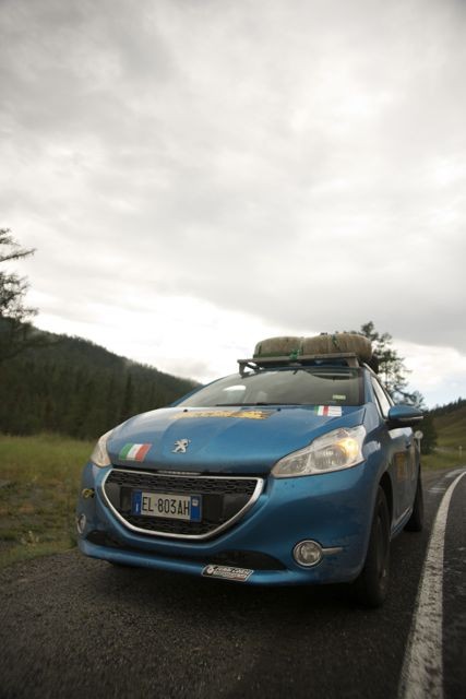 Peugeot 208 Mongol Rally 2012 - 020