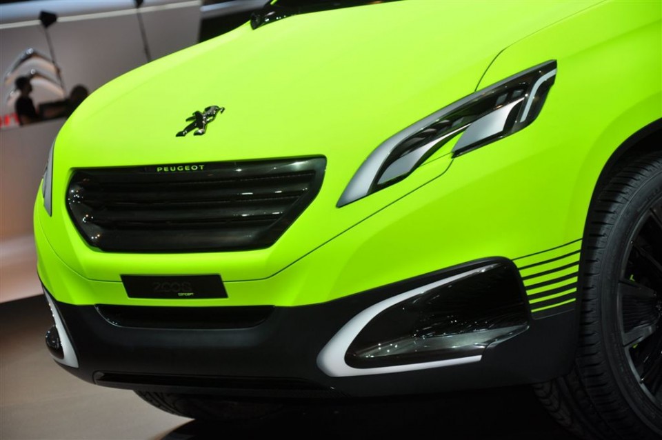 Peugeot 2008 Concept - Salon de Paris 2012 - 1-003
