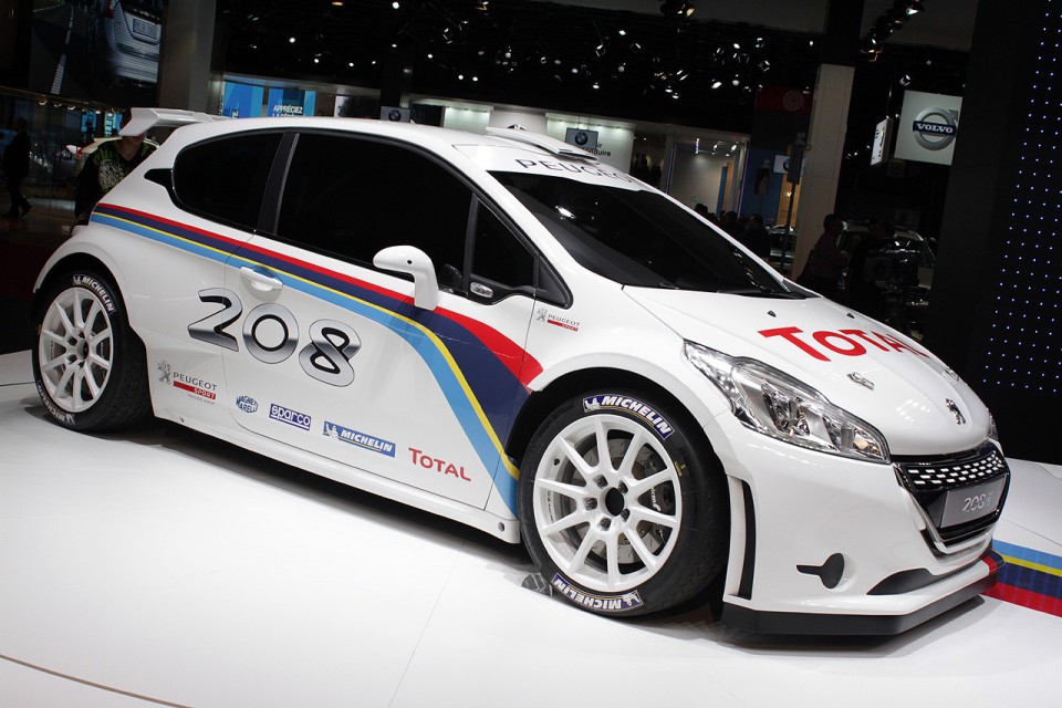 Peugeot 208 Type R5 - Salon de Paris 2012 - 002