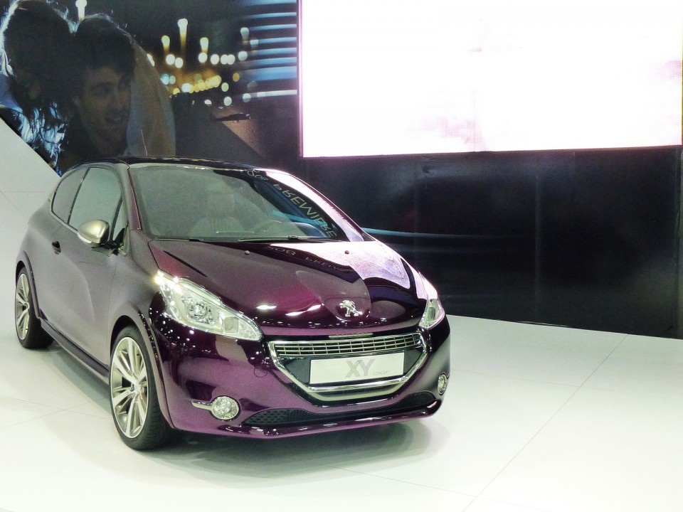 Peugeot 208 XY Concept - Salon de Santiago Chili 2012 - 1-009