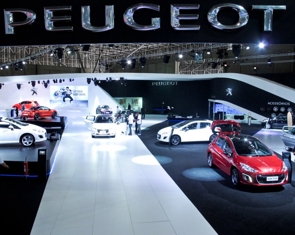Stand Peugeot 208 - Salon de Sao Paulo 2012 - 1-001