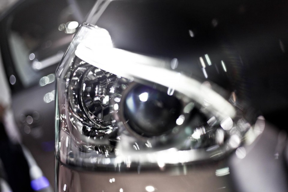 Feu avant à LED Peugeot 208 - Salon de Sao Paulo 2012 - 1-021