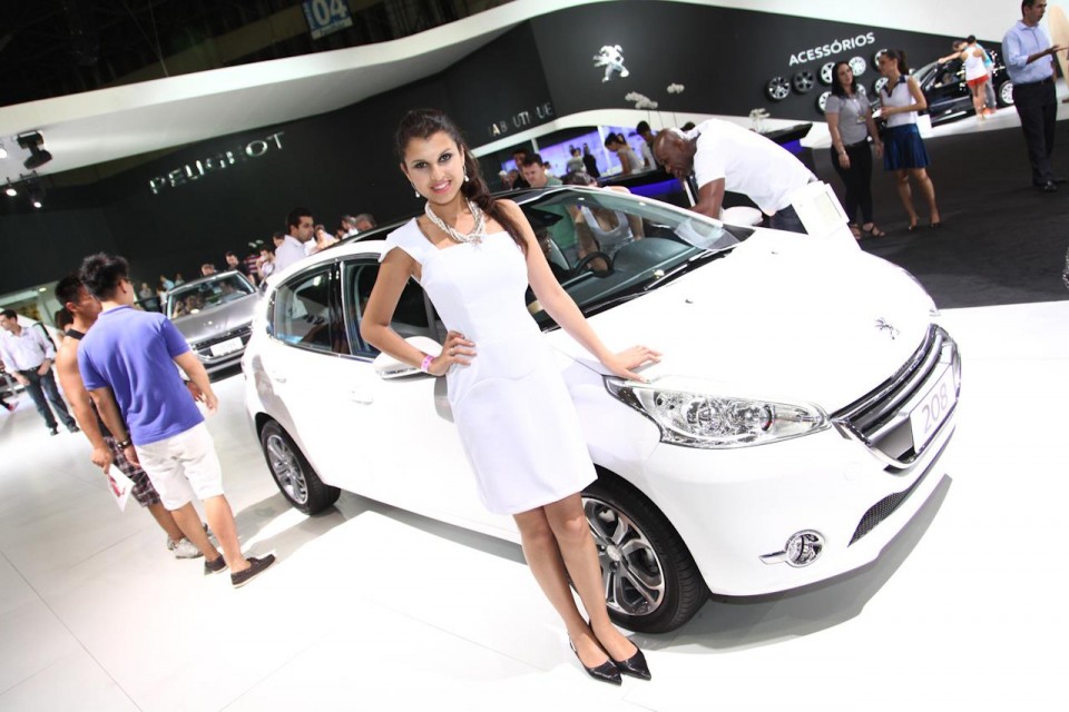 Présentation Peugeot 208 - Salon de Sao Paulo 2012 - 1-027