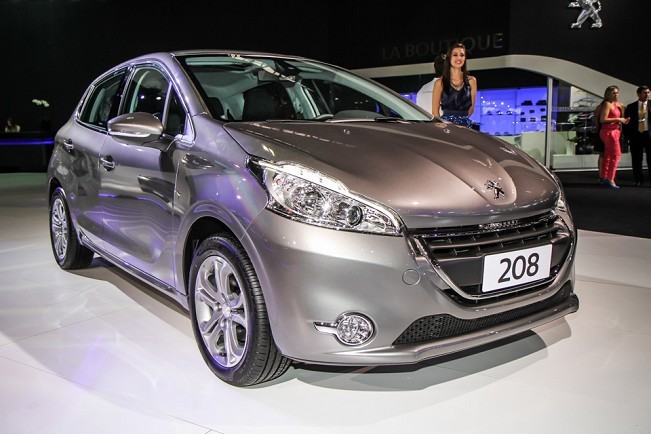 Peugeot 208 - Salon de Sao Paulo 2012 - 2-011